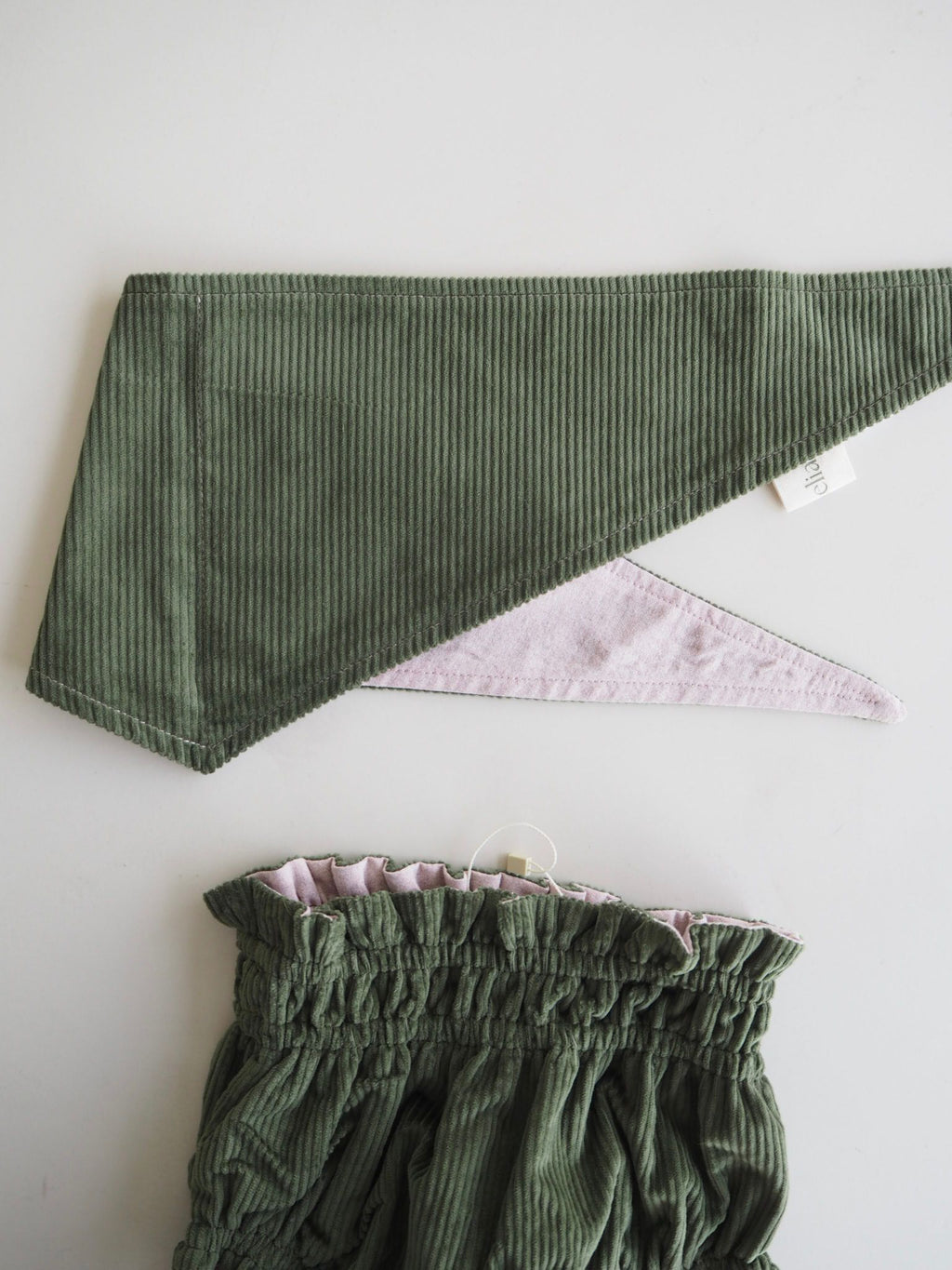 Candela's Bandana Reversible in Loden Green and Rose