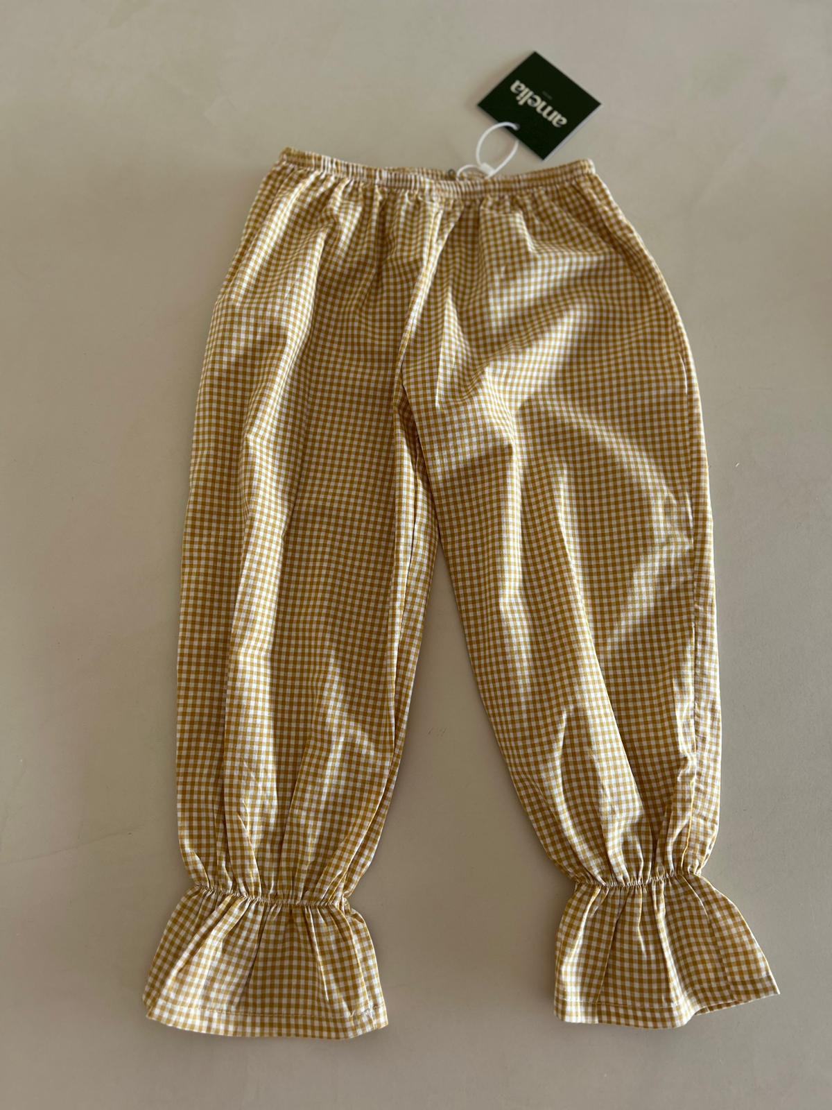 Olivia's set in Honey