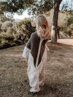 DELUEM x AMELIA - PONCHO ALCOTT KIDS- TOPO & OFF WHITE